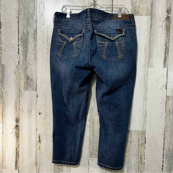 Seven7 Blue Capri Pants with Faded Indigo Wash - Picture 9 of 13
